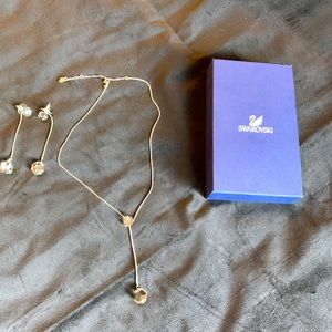 SWAROVSKI Light brown color crystal necklace set